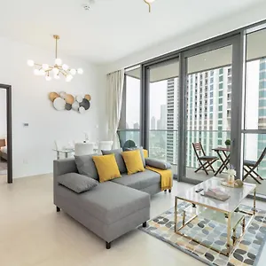 Ultimate / 2 Beds / Connected To Mall دبي